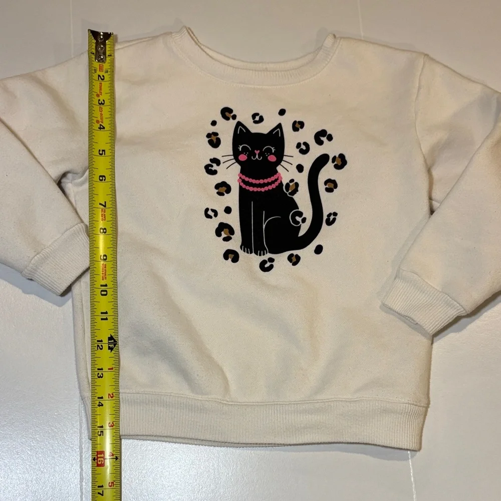 4T Bundle Levi’s, White Cat Print Kids Sweatshirt, Rose hoodie w ears, Skort